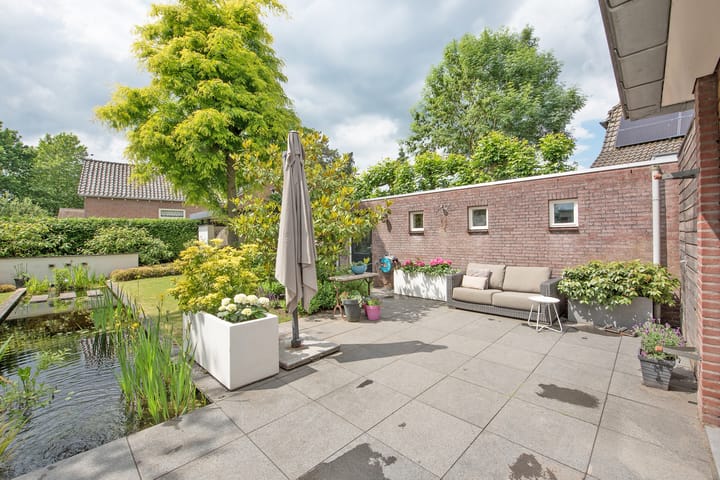 Foto 38 van Walter Pompelaantje 11