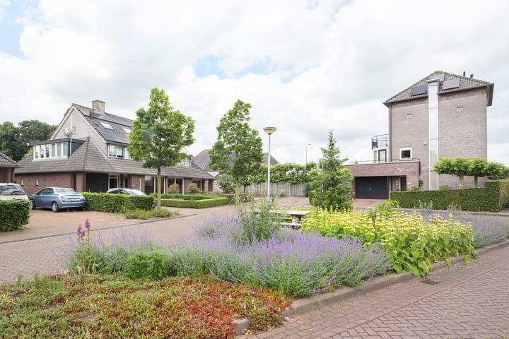 Foto 62 van Walter Pompelaantje 11