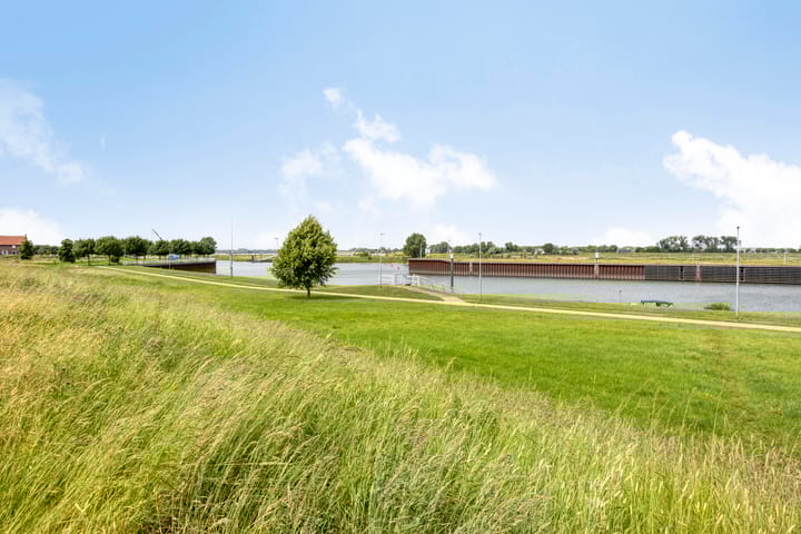 Foto 63 van Walter Pompelaantje 11