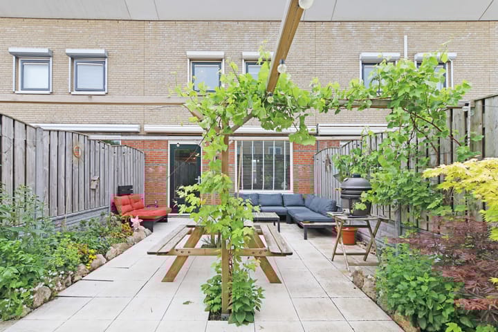 Foto 32 van Marguerite Durasstraat 90