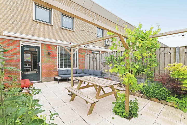 Foto 34 van Marguerite Durasstraat 90