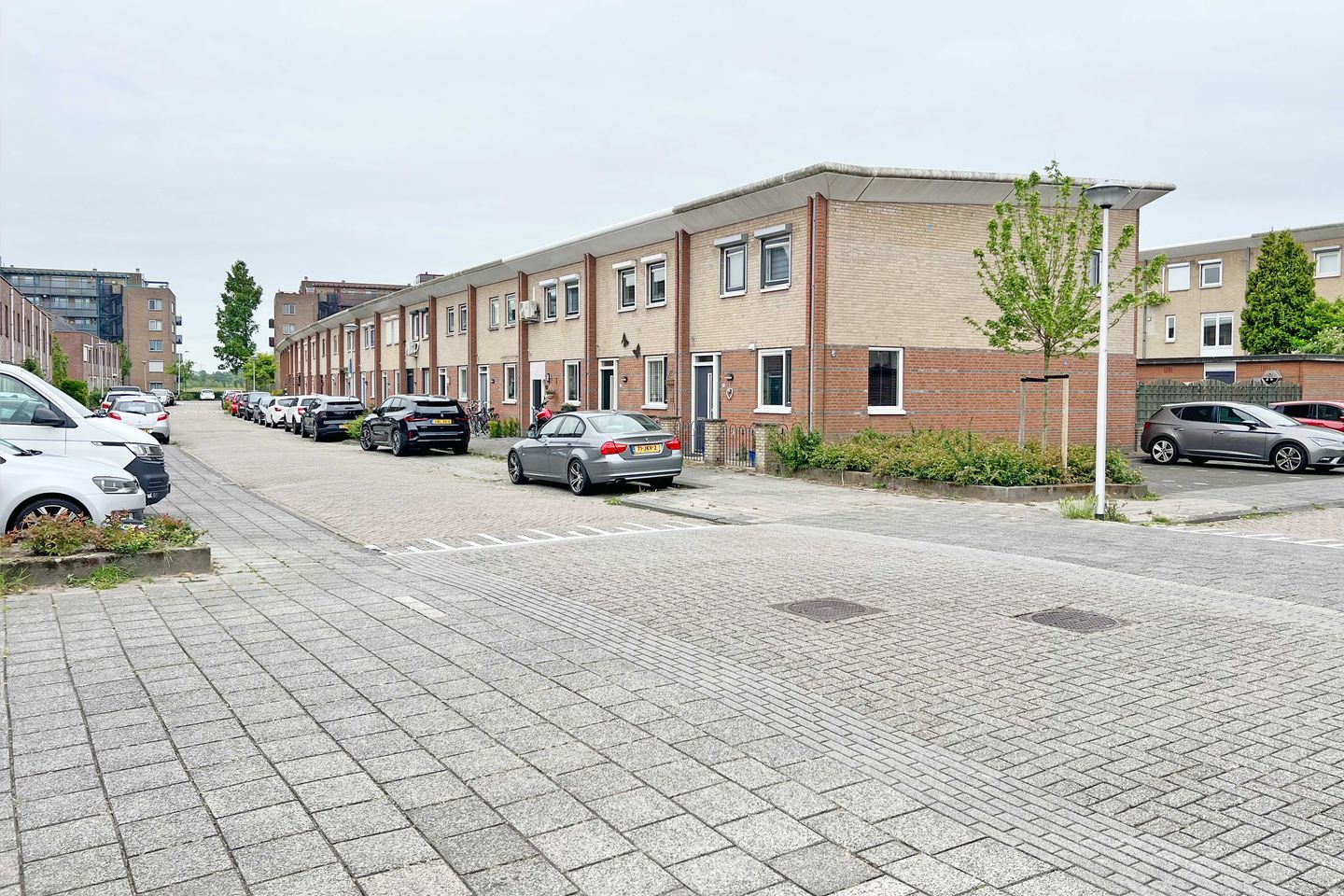 Photo 35 of Marguerite Durasstraat 90