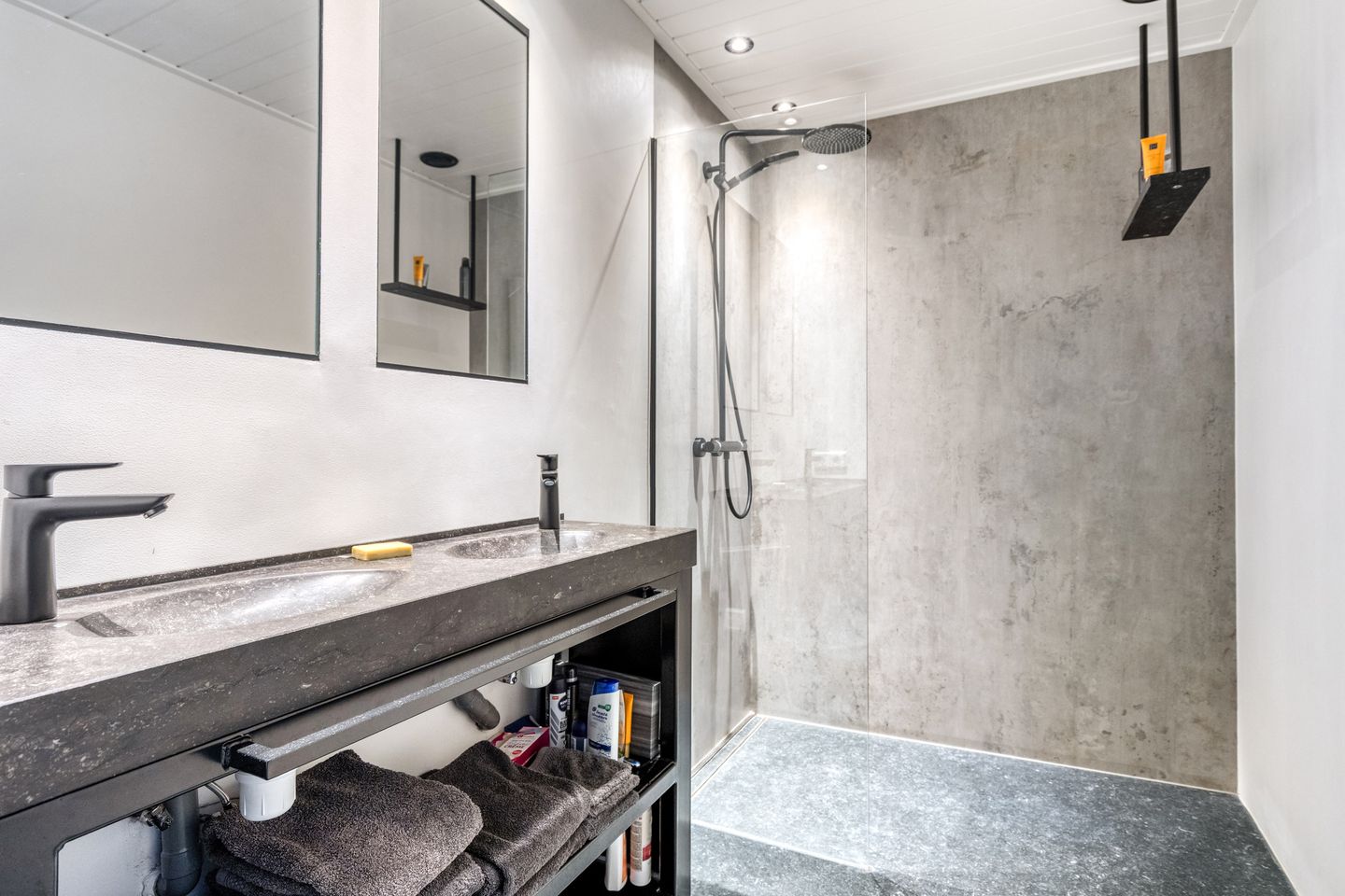 Photo 4 of Lange Schoolstraat 49-A