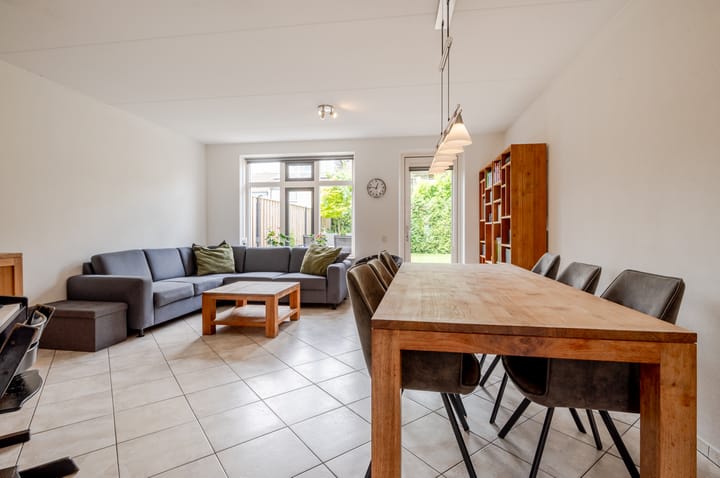 Foto 2 van Weegbreemeen 22