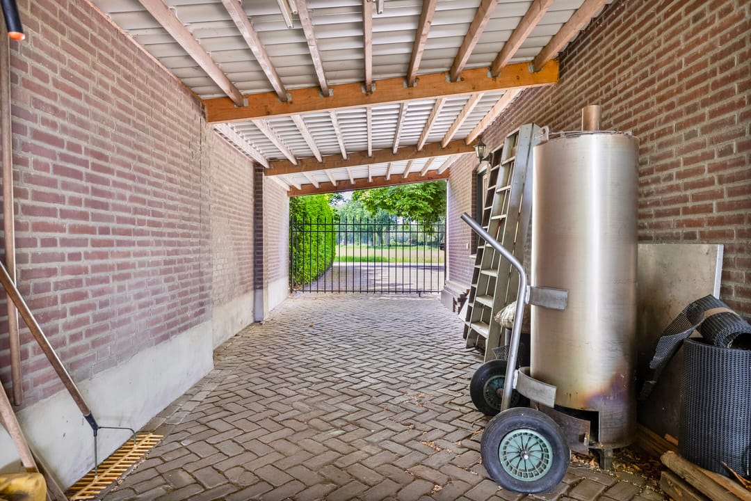 Photo 46 of Lange Schoolstraat 49-A