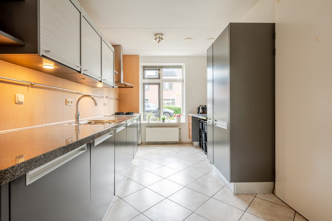 Foto 7 van Weegbreemeen 22