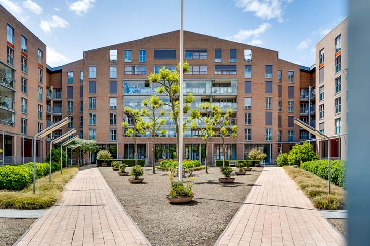 Foto 2 van Sonnevillelunet 9-C