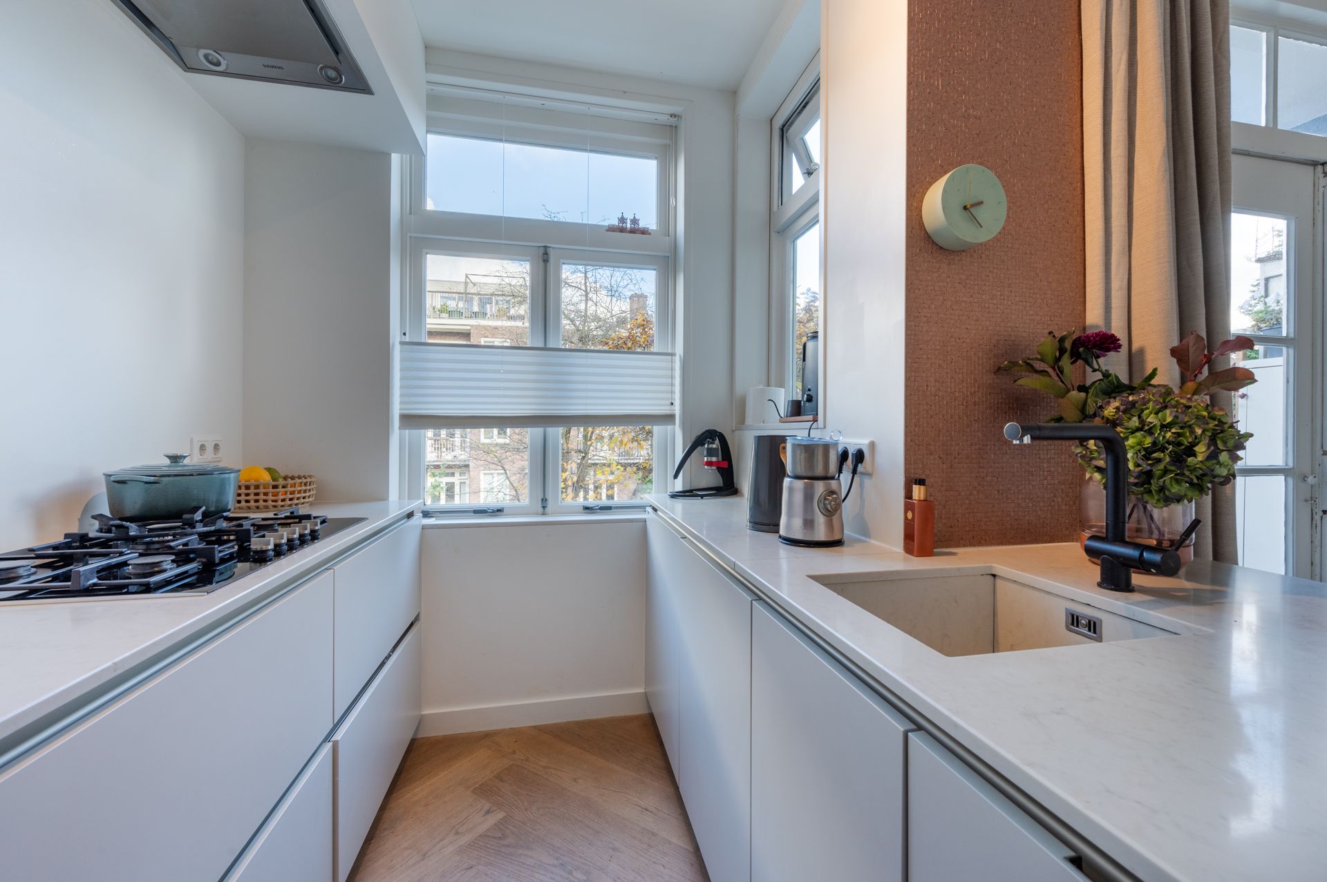 Foto 12 van Bunsenstraat 11