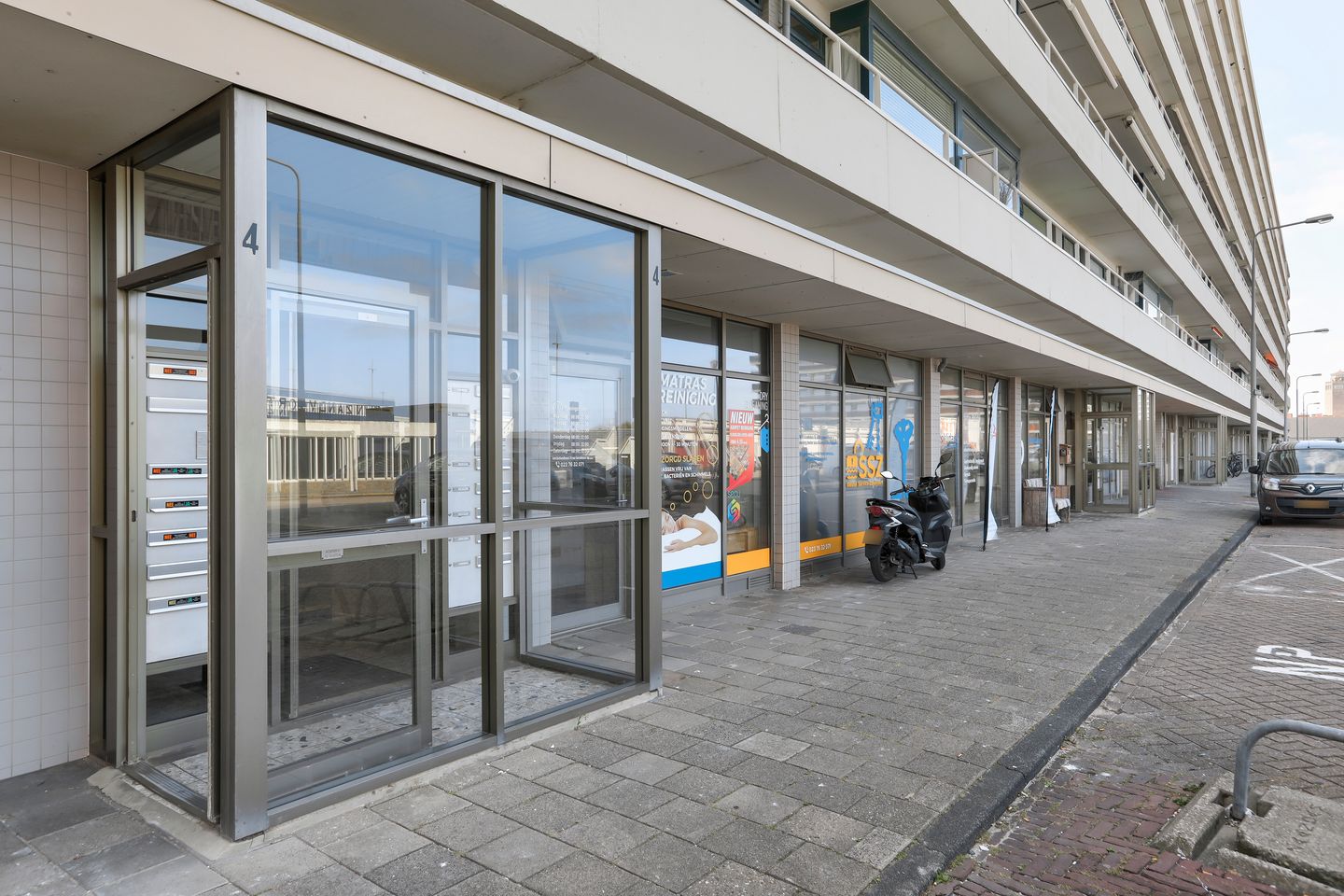 Foto 34 van Burgemeester van Fenemaplein 4-F8