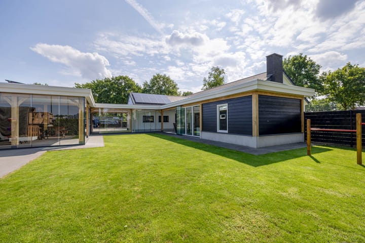 Foto 4 van Molenbaan 3