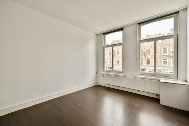 Foto 10 van Wagenaarstraat 62-1