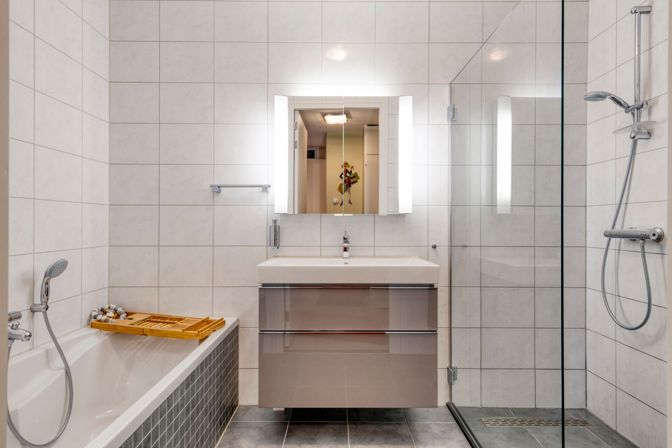 Photo 15 of Wijngaardstraat 41