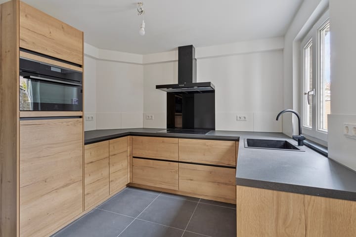 Photo 2 of Tongerseweg 126