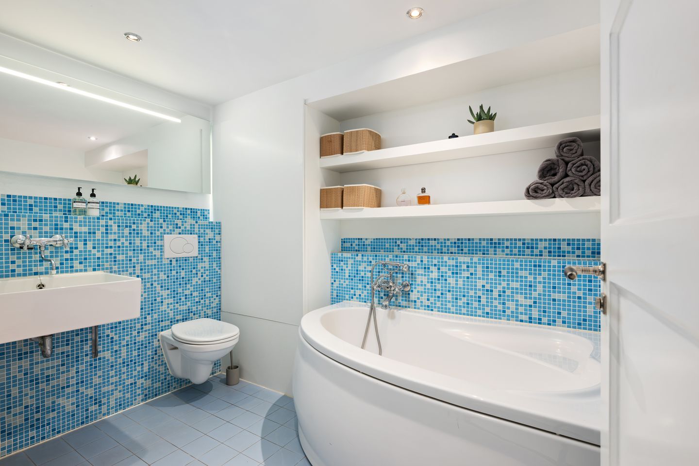 Foto 25 van Hebronstraat 13-A