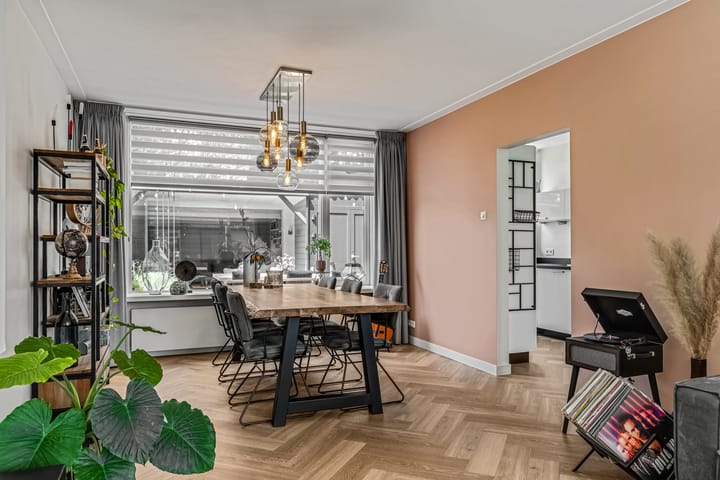 Foto 12 van van Aemstelstraat 16