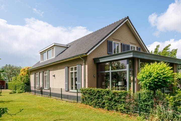 Foto 49 van Hommelstraat 4