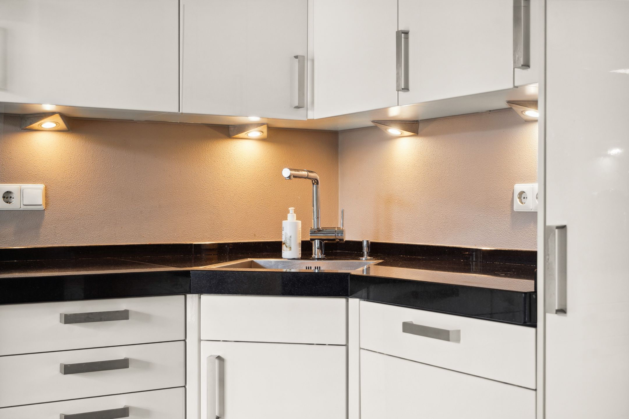 Foto 18 van Nieuwe Komstraat 5