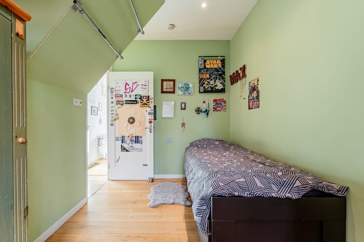 Foto 26 van Middenweg 323