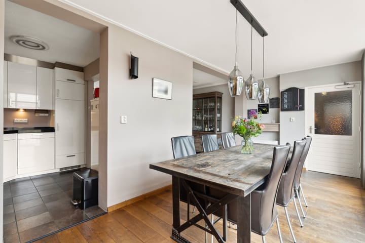 Foto 21 van Nieuwe Komstraat 5