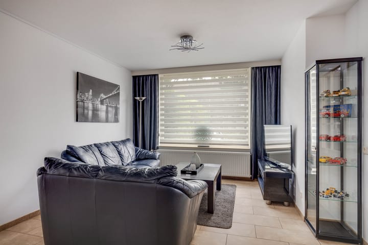 Foto 13 van Kapelaan Wijnensingel 79