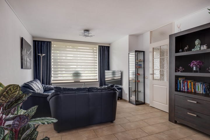 Foto 15 van Kapelaan Wijnensingel 79