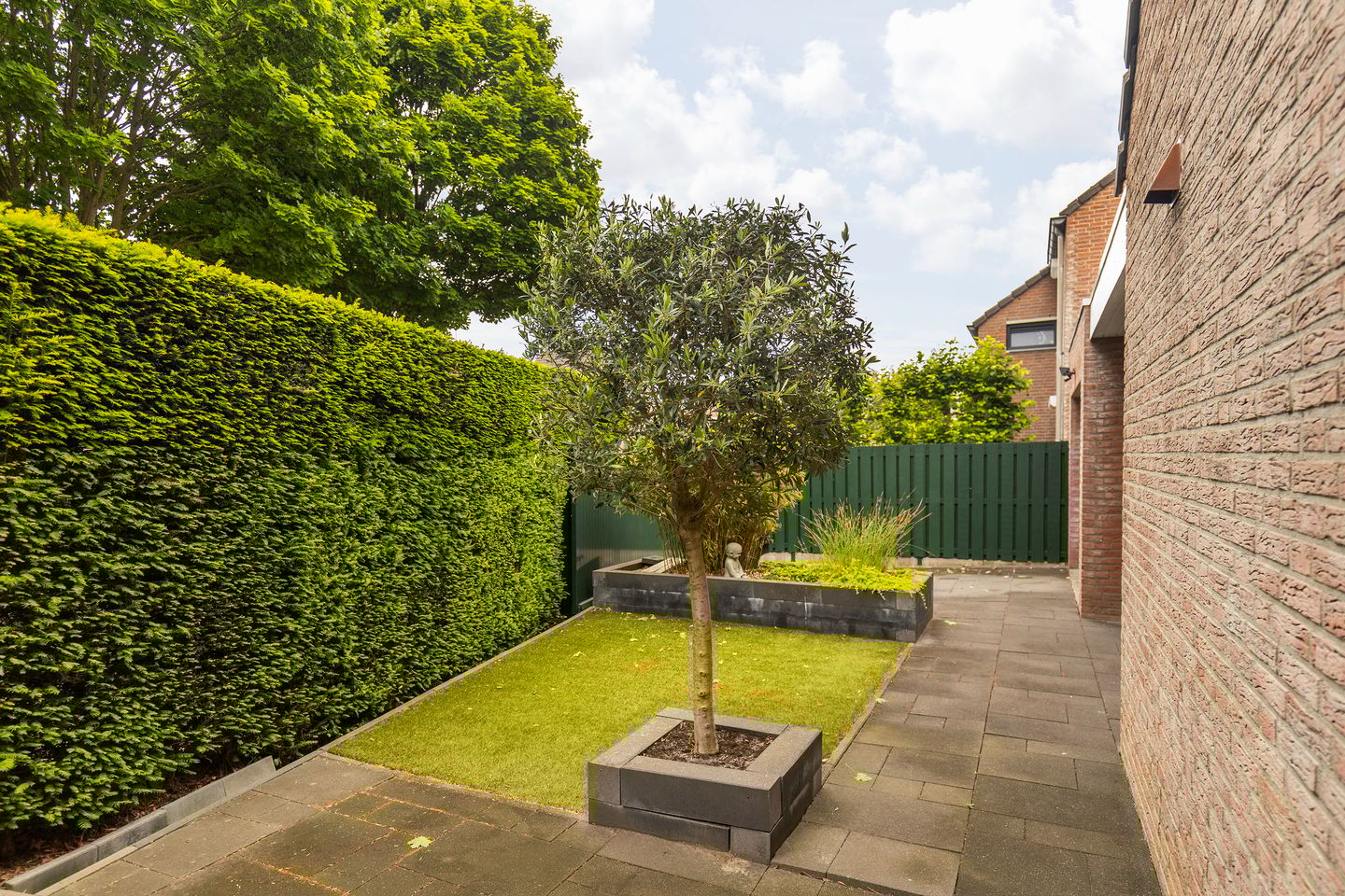 Photo 34 of Kapelaan Wijnensingel 79