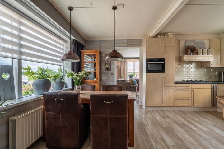 Foto 24 van Luringstraat 53