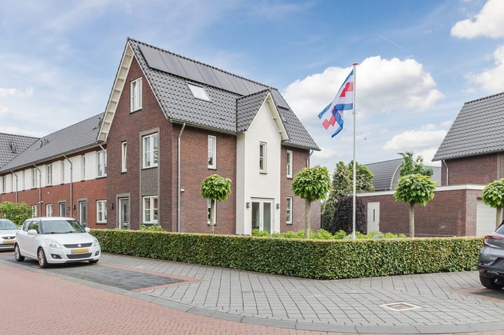 Photo 2 of Watersnipweide 51