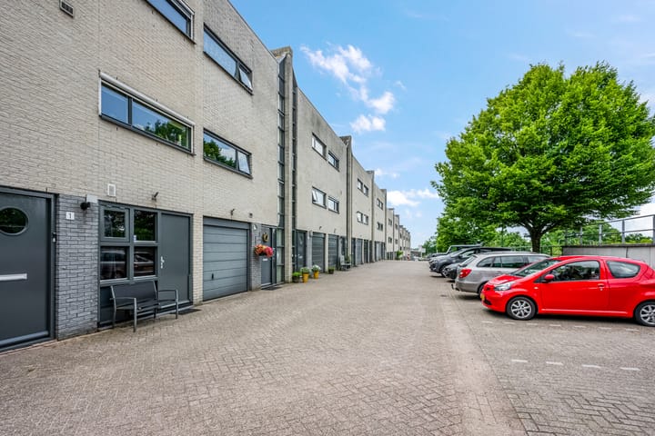 Foto 5 van Zwarteweg 3