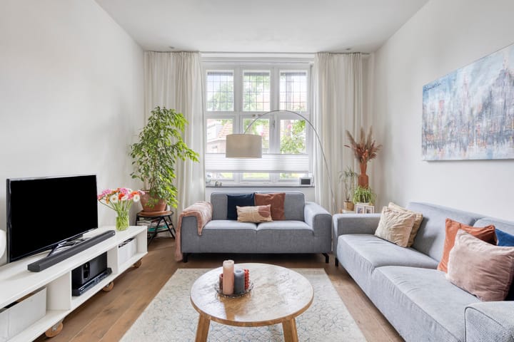 Foto 2 van Elisabeth Strouvenlaan 57