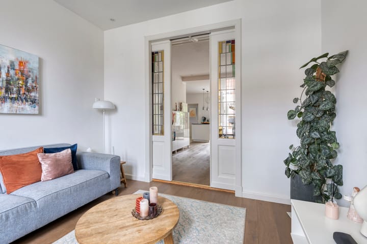 Foto 5 van Elisabeth Strouvenlaan 57