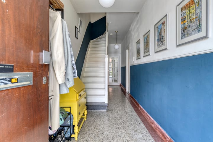 Photo 11 of Elisabeth Strouvenlaan 57