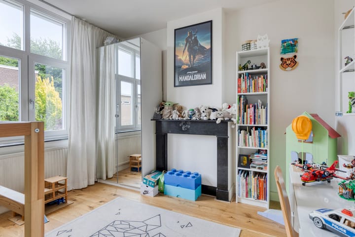 Photo 13 of Elisabeth Strouvenlaan 57