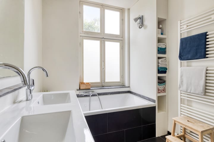 Photo 17 of Elisabeth Strouvenlaan 57