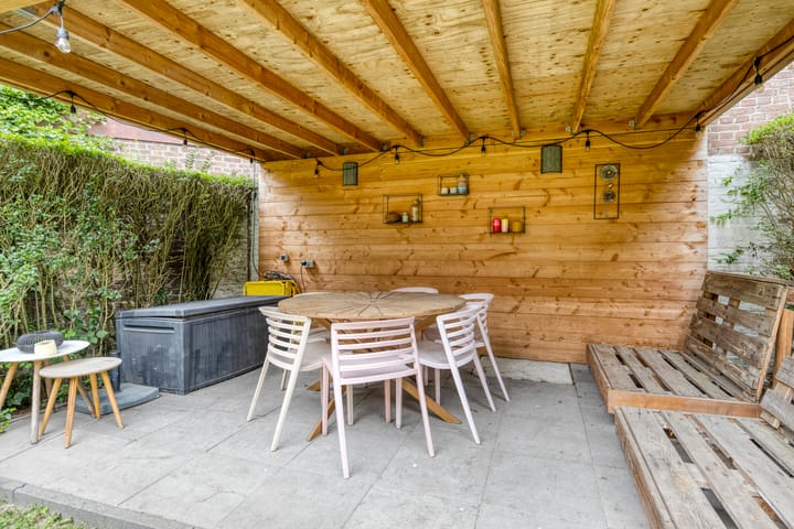 Photo 27 of Elisabeth Strouvenlaan 57