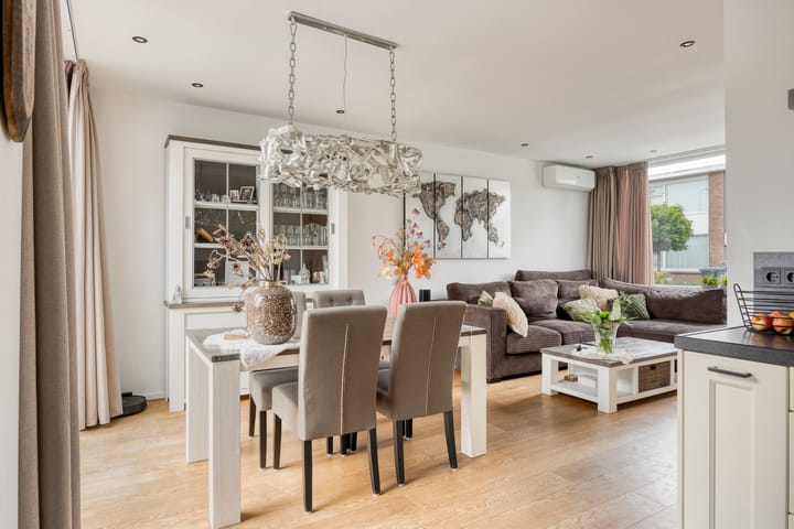 Foto 8 van Burgemeester Overmarsstraat 16