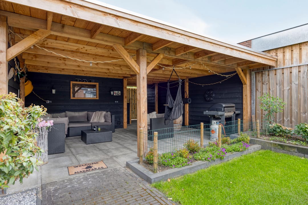 Foto 23 van Burgemeester Overmarsstraat 16