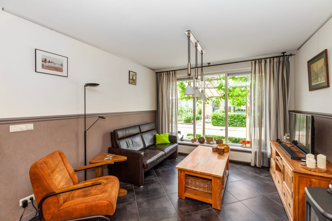 Photo 8 of Loggerstraat 6