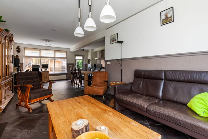 Foto 9 van Loggerstraat 6