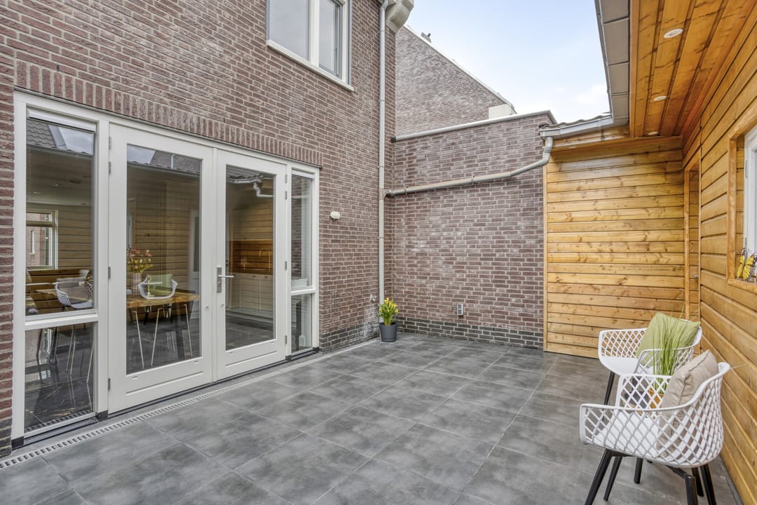 Photo 17 of Vrouwkespad 8