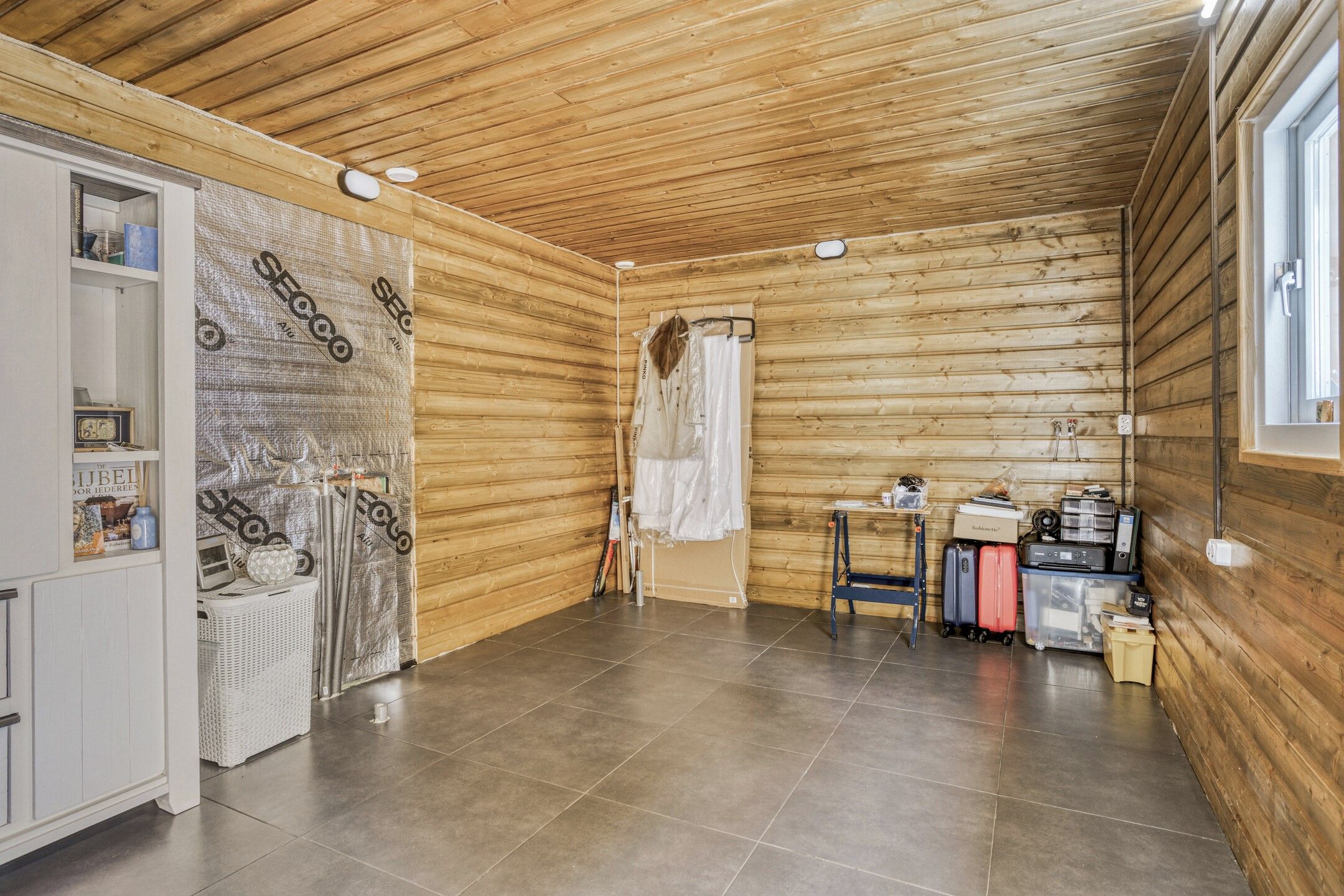 Photo 18 of Vrouwkespad 8