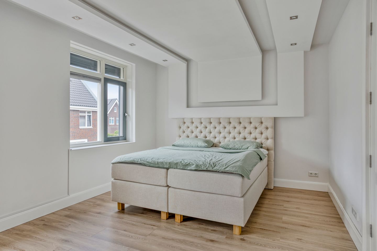 Photo 25 of Vrouwkespad 8