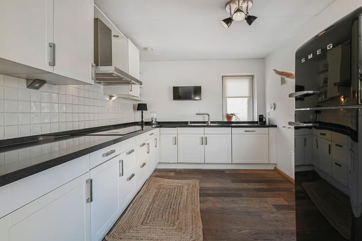 Photo 4 of Koningin Julianastraat 38