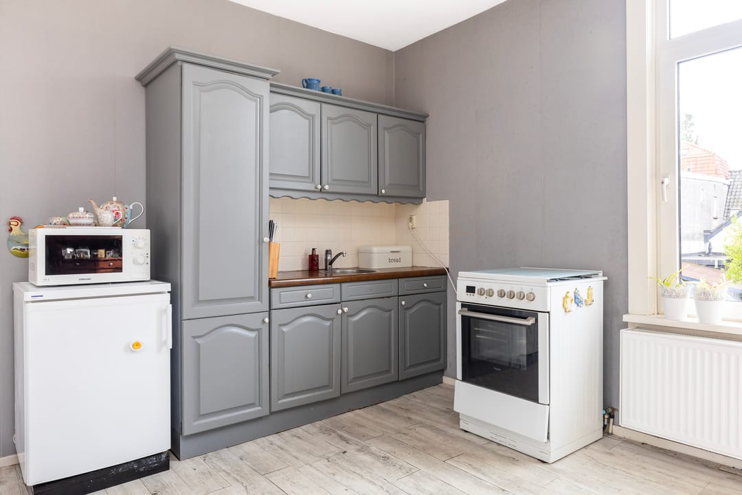 Foto 13 van Burgemeester De Withstraat 13