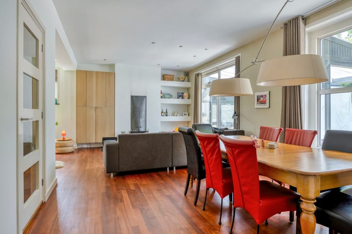 Foto 12 van Venloonstraat 17