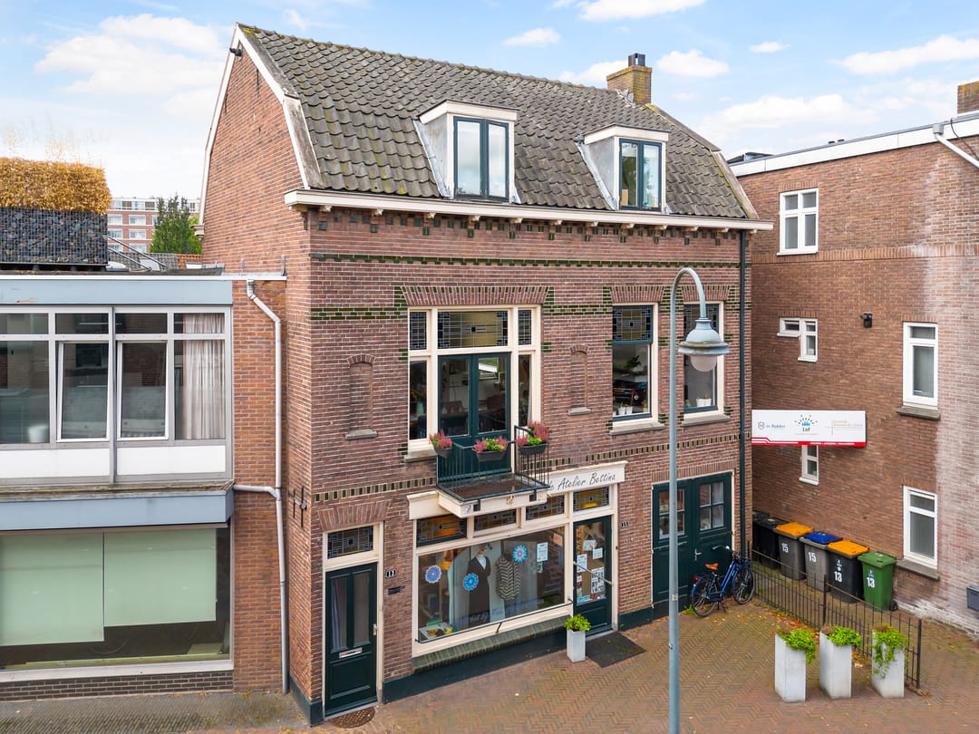 Foto 23 van Burgemeester De Withstraat 13