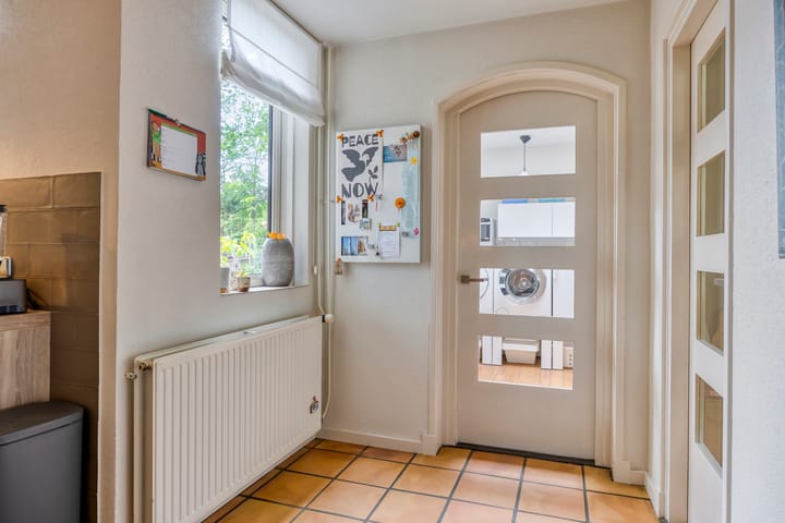 Foto 22 van Venloonstraat 17