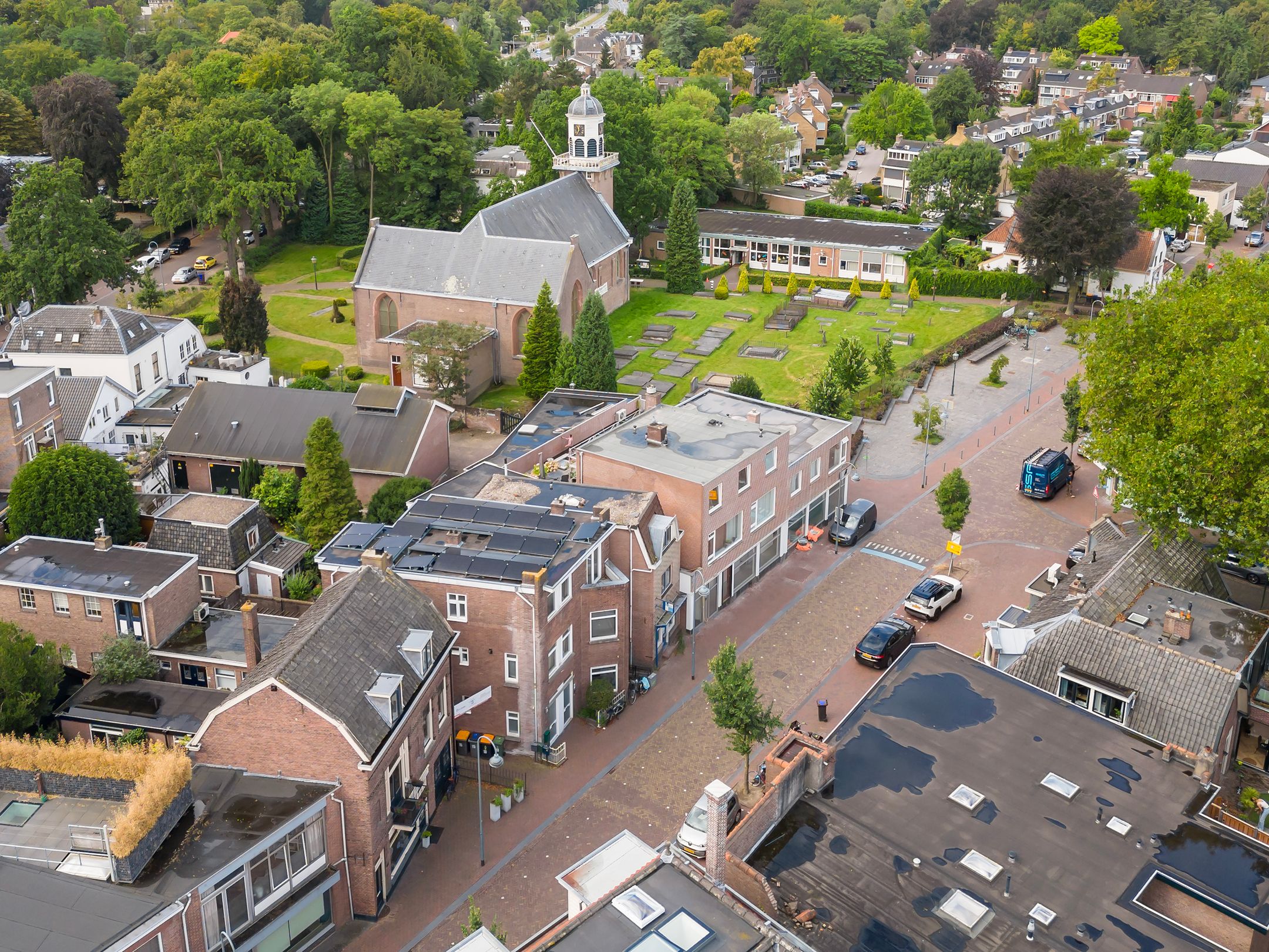 Foto 27 van Burgemeester De Withstraat 13