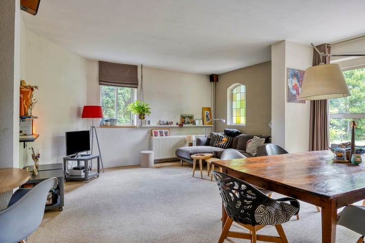 Foto 26 van Venloonstraat 17