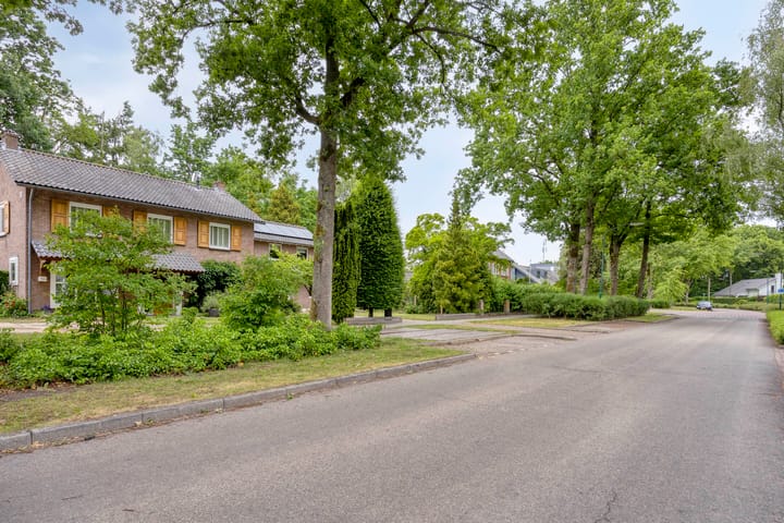 Foto 59 van Venloonstraat 17